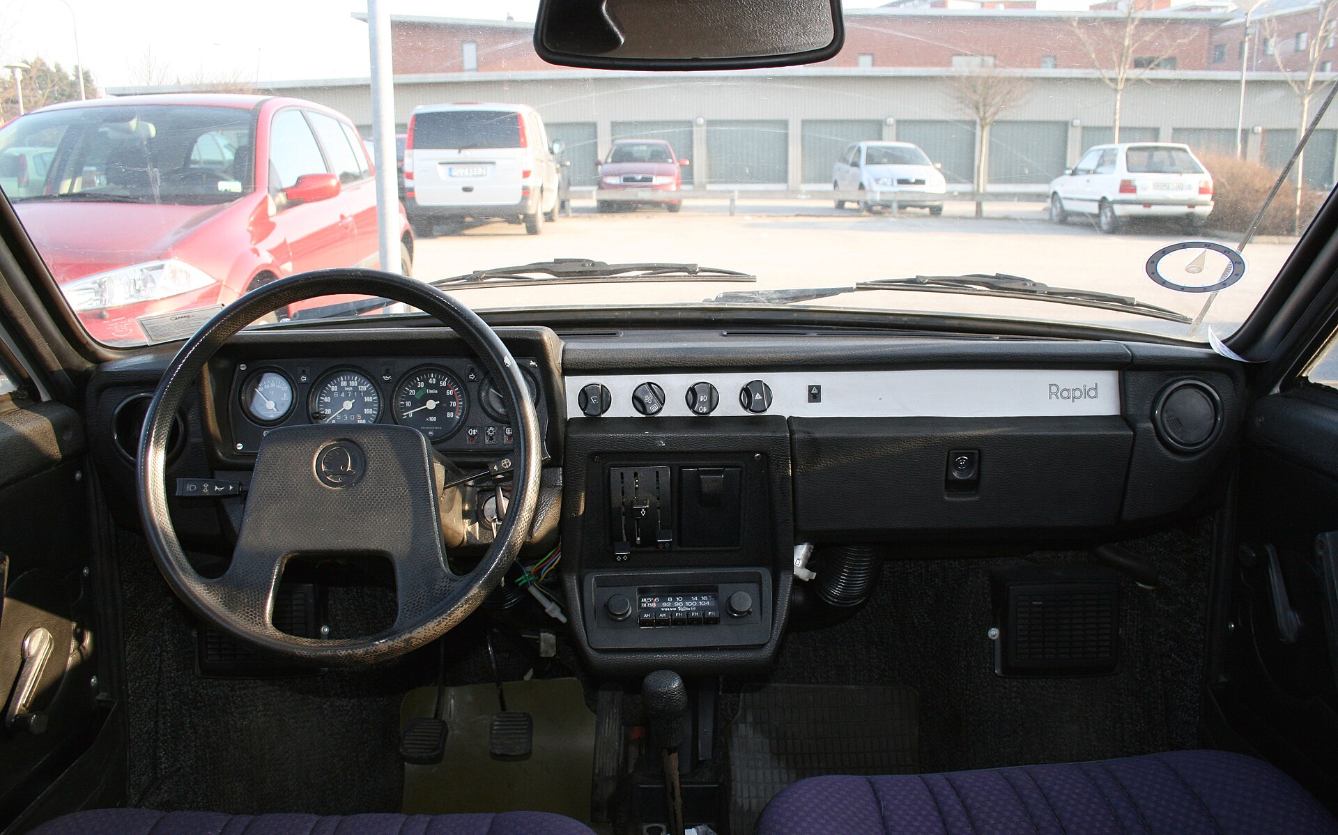 Škoda Rapid 130 interier