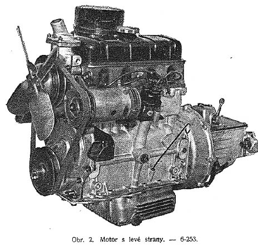 Motor 1102 s převodovkou — pohled zleva