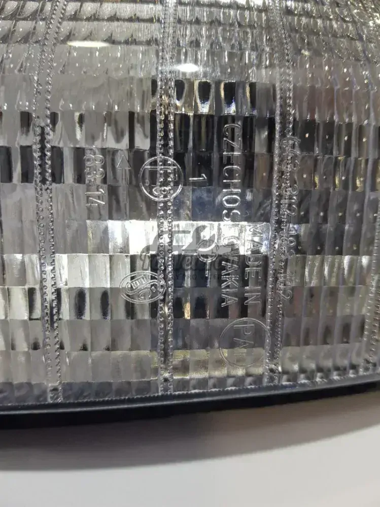 Blinkr přední PRAVÝ Bílý ŠKODA "M" 105, 120, 130, Rapid ; 113922003