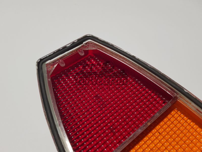 Guma/těsnění krytu zadního světla ŠKODA 105-120, GARDE ; 113924016